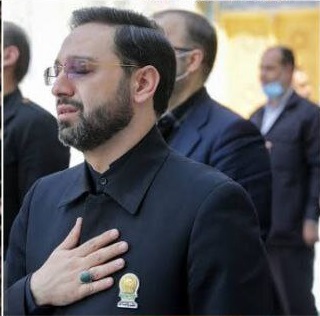 عکس هایی از شهید رحمتی استاندار آذربایجان شرقی در لباس خادمی امام رضا 