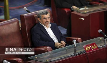 نکته عجیب در تصویر احمدی نژاد که دوباره تکرار شد