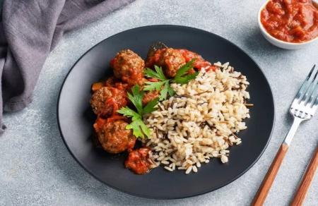 اتفاقاتی که پس از خوردن برنج قهوه ای در بدن تان صورت می گیرد 