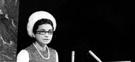 تصاویری از اشرف پهلوی در لباس حج که خبرساز شد