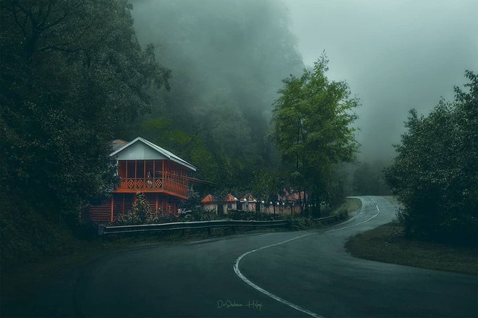 جاده زیبا و مه گرفته ماسوله +عکس