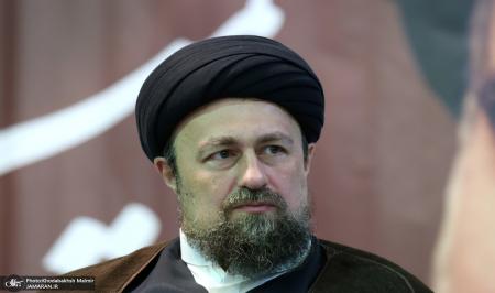 عکس جدید از سیدحسن خمینی در دفتر مخبر 