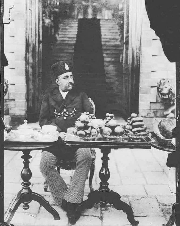 تصویر جالبی از مظفرالدین شاه قاجار که مورد توجه قرار گرفت
