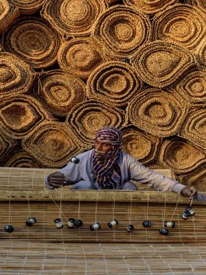 تصویری از خولک بافی در جنوب ایران+عکس