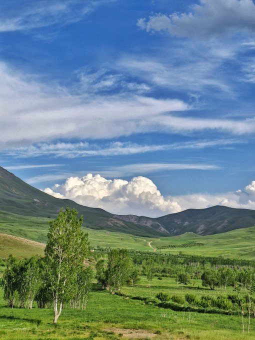 ابرهای زیبا در یکی از روستاهای ایران+عکس
