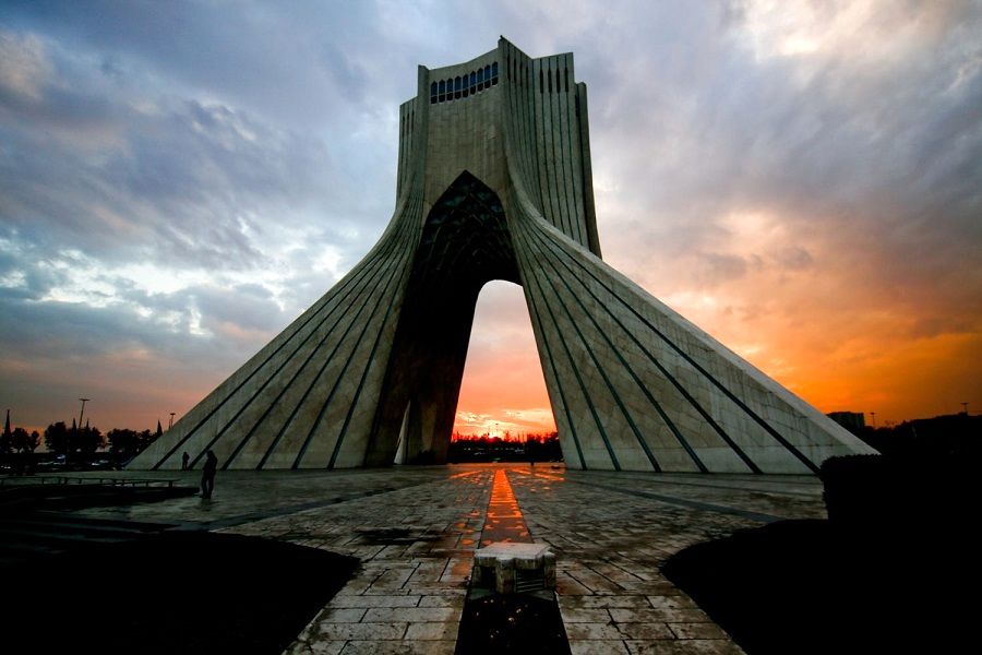 تصویری از ایستگاه شهربازیِ میدان آزادی +عکس