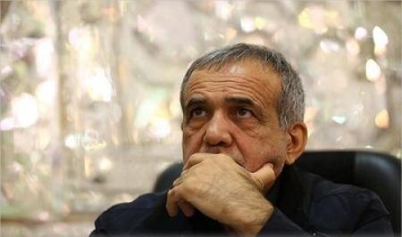 رونمایی از پوستر جدید ستاد انتخاباتی پزشکیان 