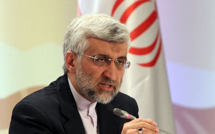 خوش‌وبش جلیلی با احمدی‌نژاد + عکس