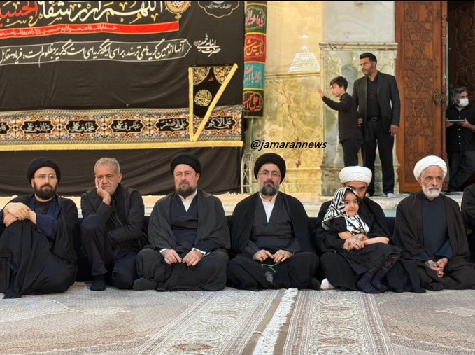 حضور مسعود پزشکیان در مراسم شب عاشورای حرم امام خمینی (ره)