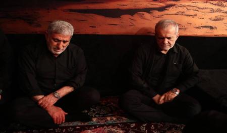 عزاداری مسعود پزشکیان در کنار سردار قاآنی+عکس