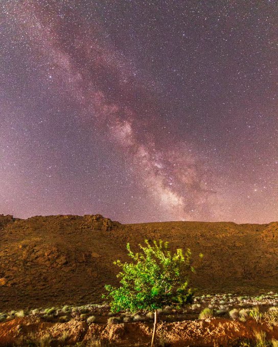 تصویر دیدنی از کهکشان راه شیری در آسمان یزد+عکس