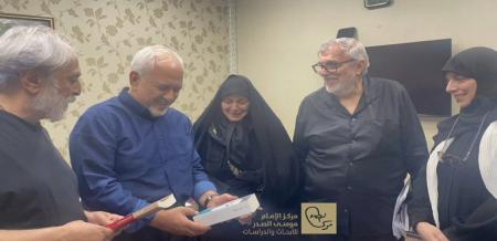 دیدار خانواده امام موسی صدر با محمدجواد ظریف +عکس