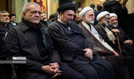 تیپ جدید پزشکیان در یک مراسم جلب‌توجه کرد 