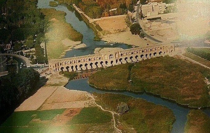 تصویر هوایی از پل خواجوی زیبا
