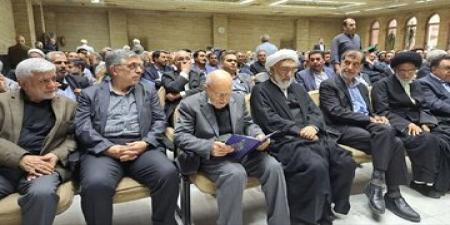  تصویری تازه از دختر سردار سلیمانی در یک مراسم ختم 