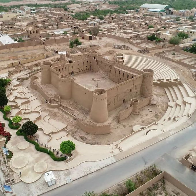 تصویر هوایی بی نظیر از قلعه‌ ساسانی اَبرندآباد در یزد