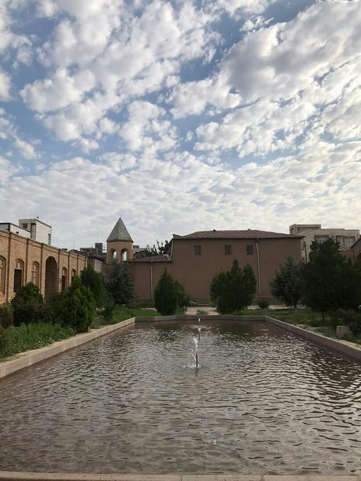 کلیسای تاریخی هوانس در مراغه+عکس