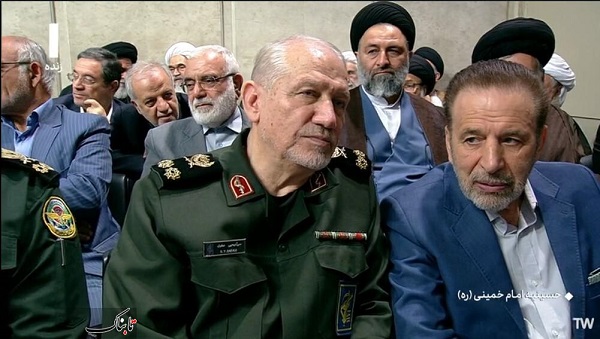 فرمانده اسبق سپاه و برادر رئیسی در یک قاب در مراسم تنفیذ پزشکیان+ عکس