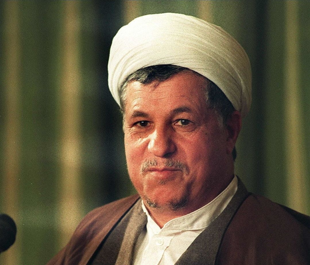  بنر جالب با تصویر هاشمی رفسنجانی در هند