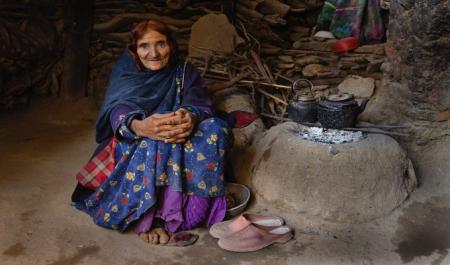 تصویر دیدنی از یک مادر بختیاری