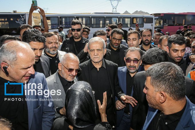  تصویری متفاوت از سفر امروز رییس جمهور به مشهد که پربازدید شد
