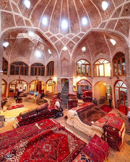 تصویری زیبا از بازار باصفای  تبریز