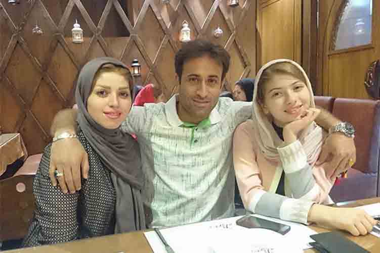 فوتبالیست معروف در کنار همسر و دخترش + عکس