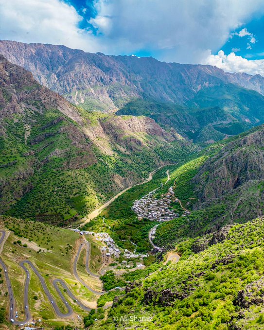 تجلی معماری سازگار با طبیعت در روستای زیبای بلبر کردستان