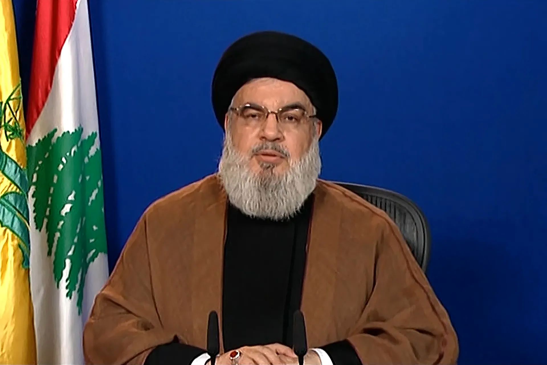  تمامی افراد حاضر در این عکس شهید شده‌اند +عکس