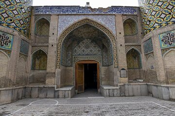 تصاویری چشم نواز از مسجد ۱۵۰ ساله قاجاری با دو محراب