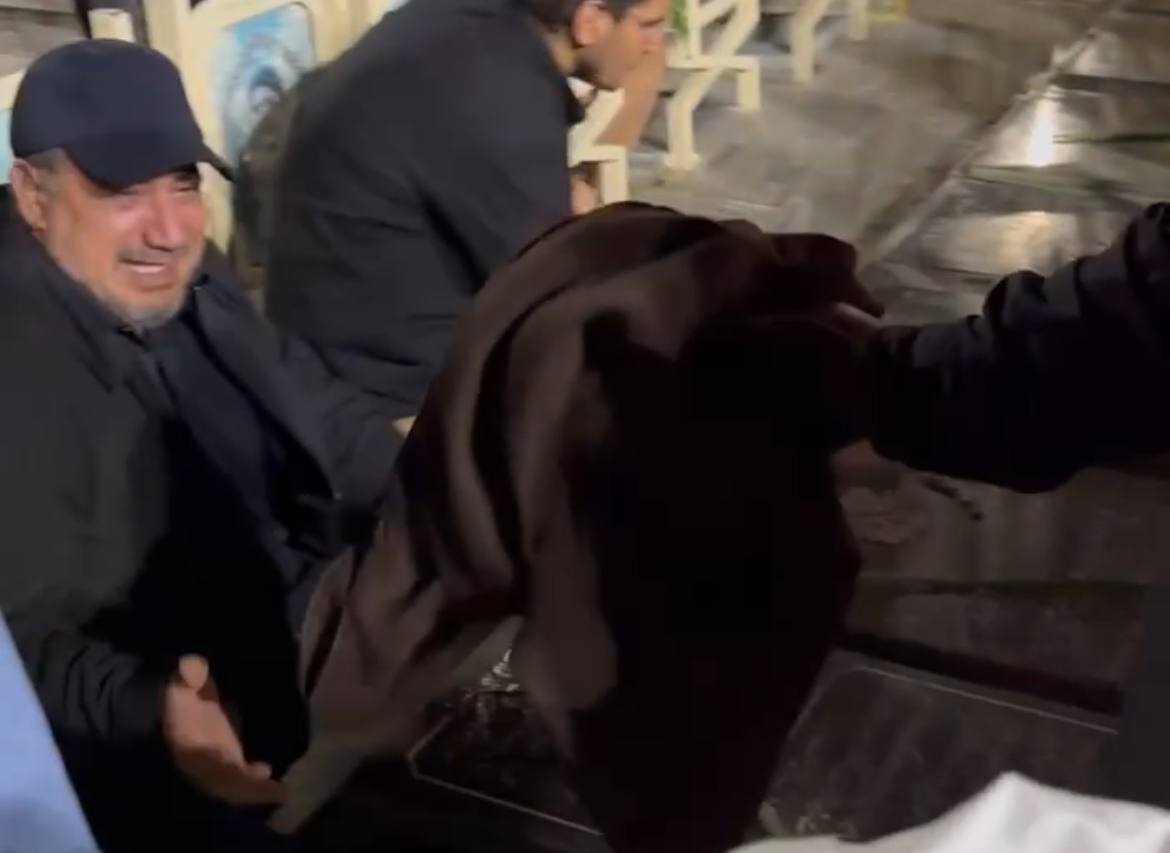 هدیه ویژه رهبری برای تدفین سردار نیلفروشان 