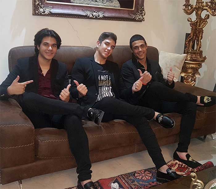 تیپ فرزندان نسرین مقانلو در یک مهمانی خانوادگی + عکس