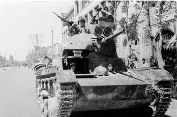 نیروهای اشغالگر شوروی در تبریز سال ۱۳۲۰ خورشیدی