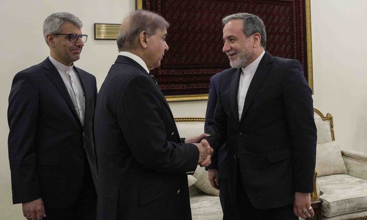 عملکرد درخشان عراقچی در پاکستان+عکس