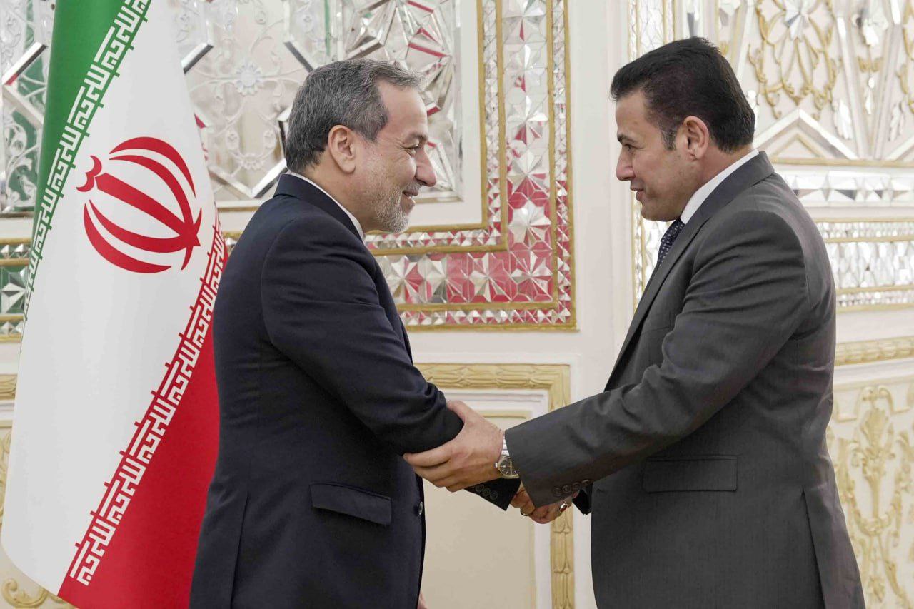  دیدار و گفت‌وگوی مشاور امنیت ملی عراق با عراقچی