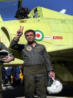 تصویر خلبان حمیدرضا رنجبر که امروز به شهادت رسید