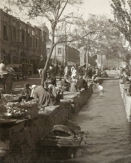 قابی از نهرنادری مشهد در دهه ۳۰ خورشیدی