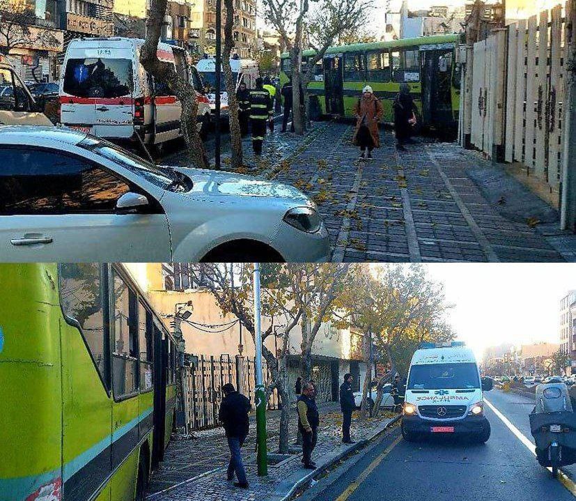  تصویری از تصادف بامداد امروز در خیابان جمهوری تهران +‌ عکس