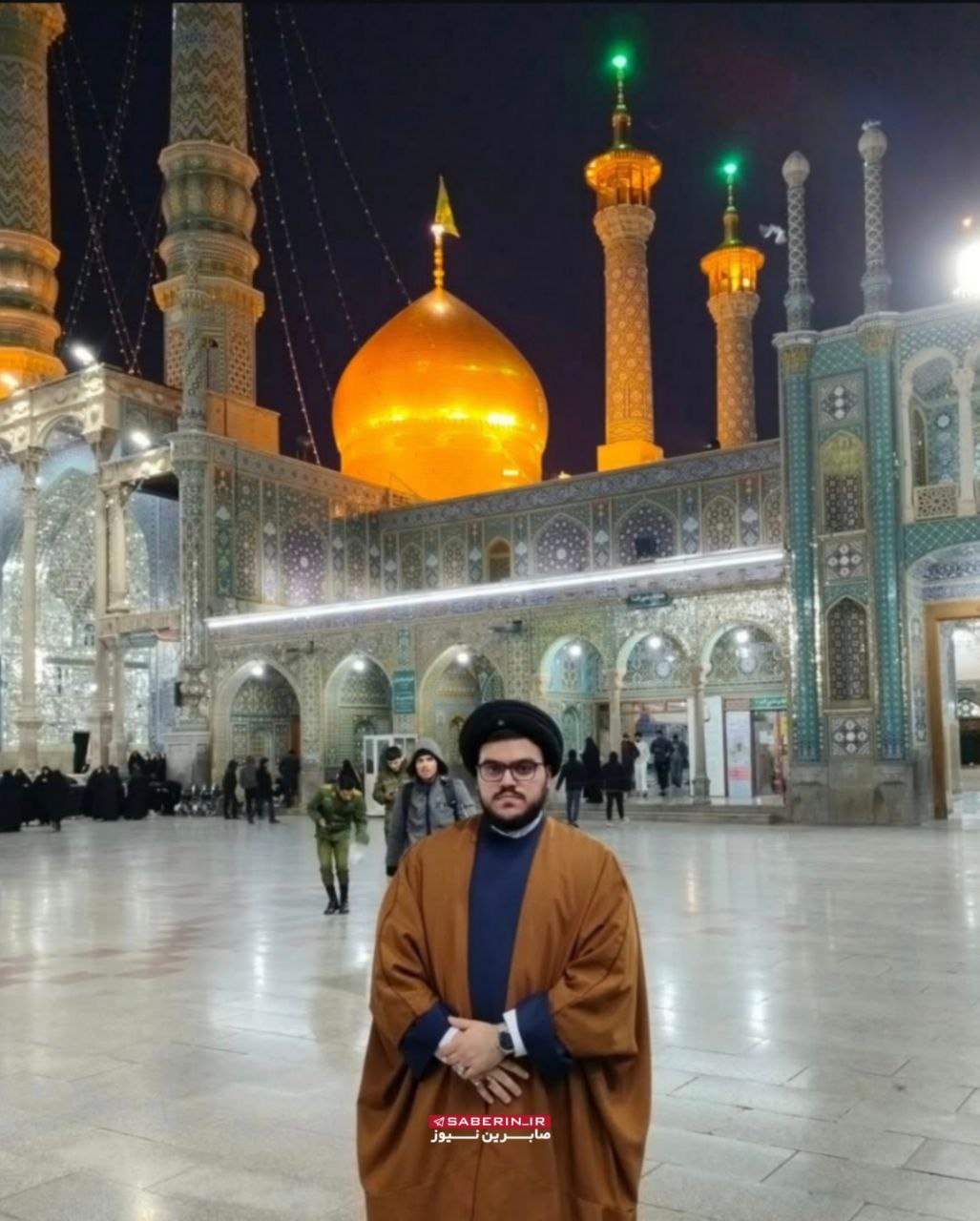 حضور فرزند شهید سید حسن نصرالله در حرم مطهر حضرت معصومه