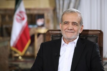 اولین تصاویر از دیدارهای پزشکیان در مصر