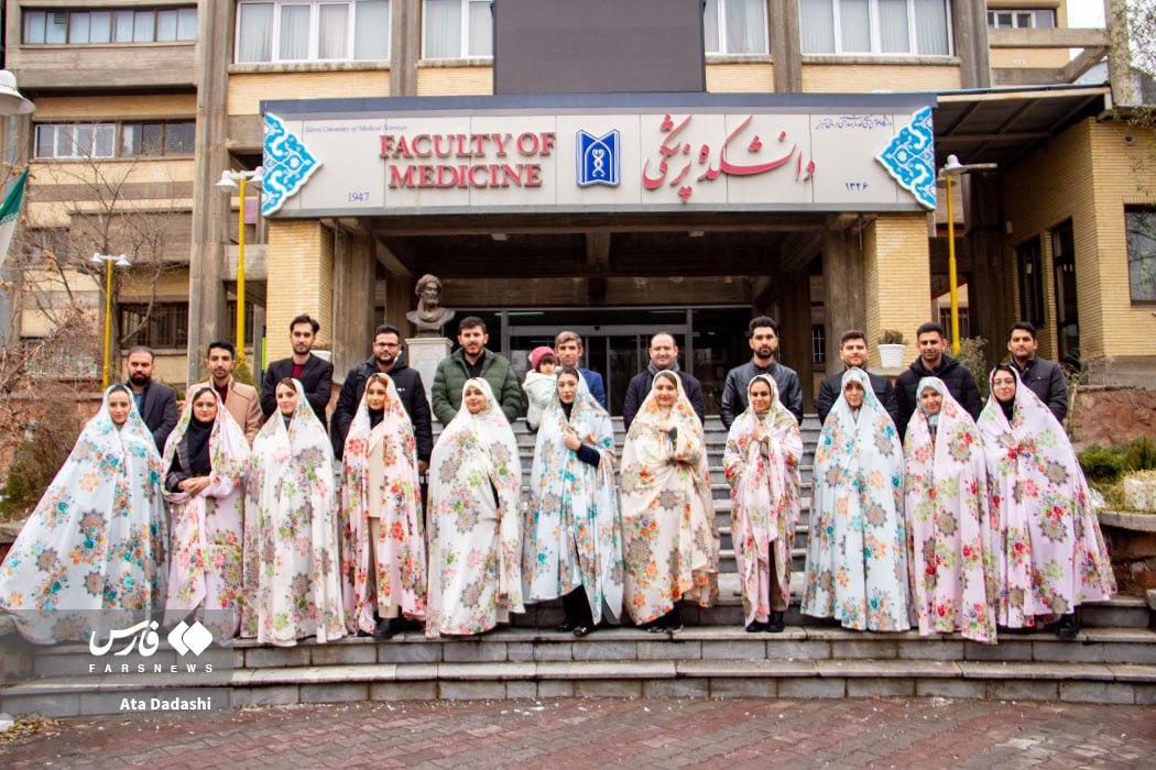 تصاویری شاد از برگزاری جشن ازدواج دانشجویی در دانشگاه تبریز