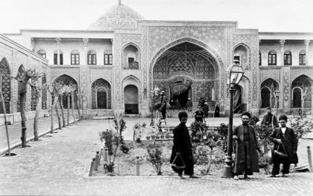 امامزاده سید نصرالدین سنگلج در سال  ١٢٨۴ خورشیدی