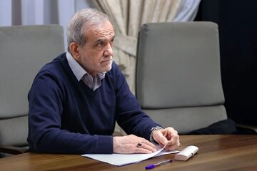 پشت پرده جلسه پزشکیان با روحانی، ناطق نوری، سیدحسن خمینی و اسحاق جهانگیری+ تصاویر