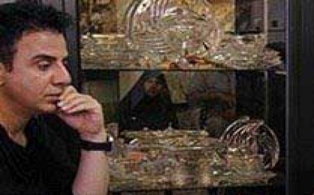 اشک های دردناک عمو پورنگ در منزل «بنیتا» + عکس