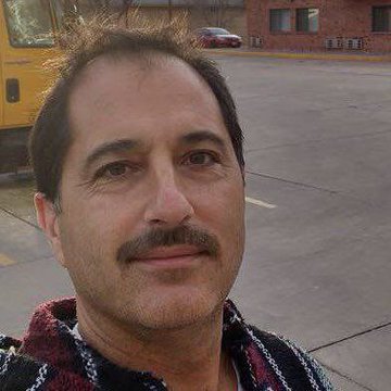 تصویری از پسر شهید چمران که عضو گروه آتش نشان‌های کالیفرنیاست+عکس