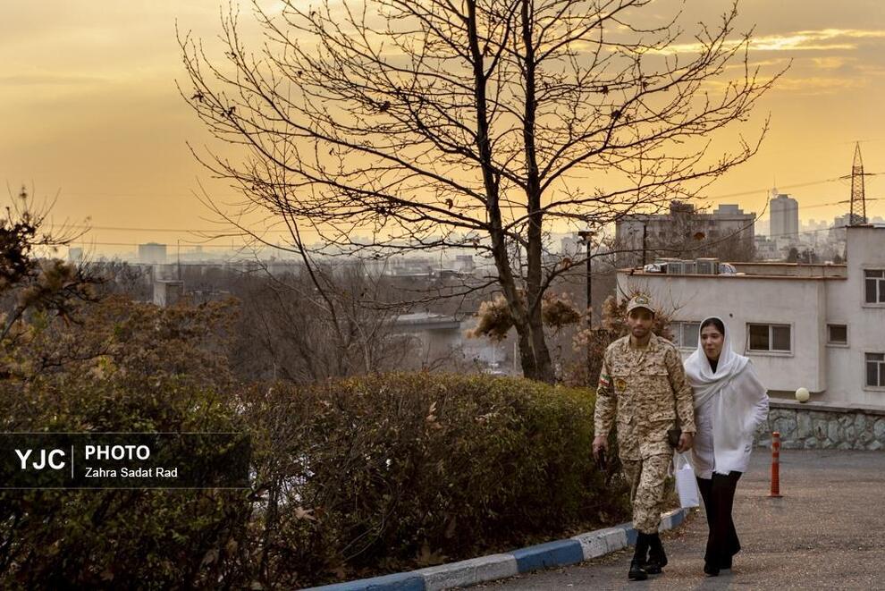 چند قاب رمانتیک از سربازان ارتش پربازدید شد 