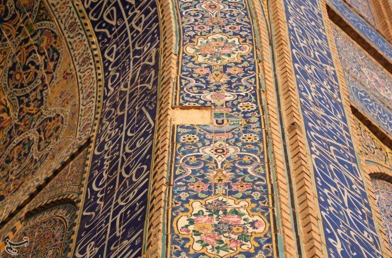 فروپاشی کاشی‌کاری‌های مسجد سید اصفهان + عکس