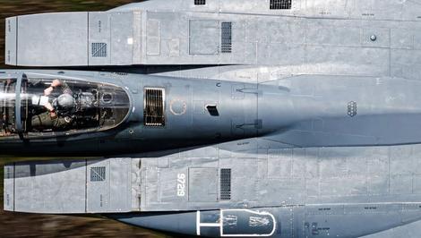 پرواز در ارتفاع پائین جنگنده آمریکایی F-15E+ تصاویر