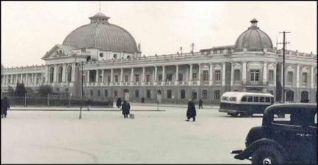 میدان توپخانه تهران حوالی دهه ۲۰ خورشیدی