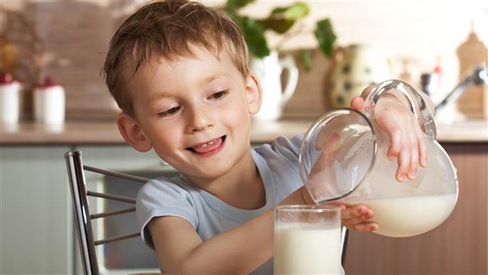 مواد غذایی سرشار از کلسیم برای کودکان /اینفوگرافیک